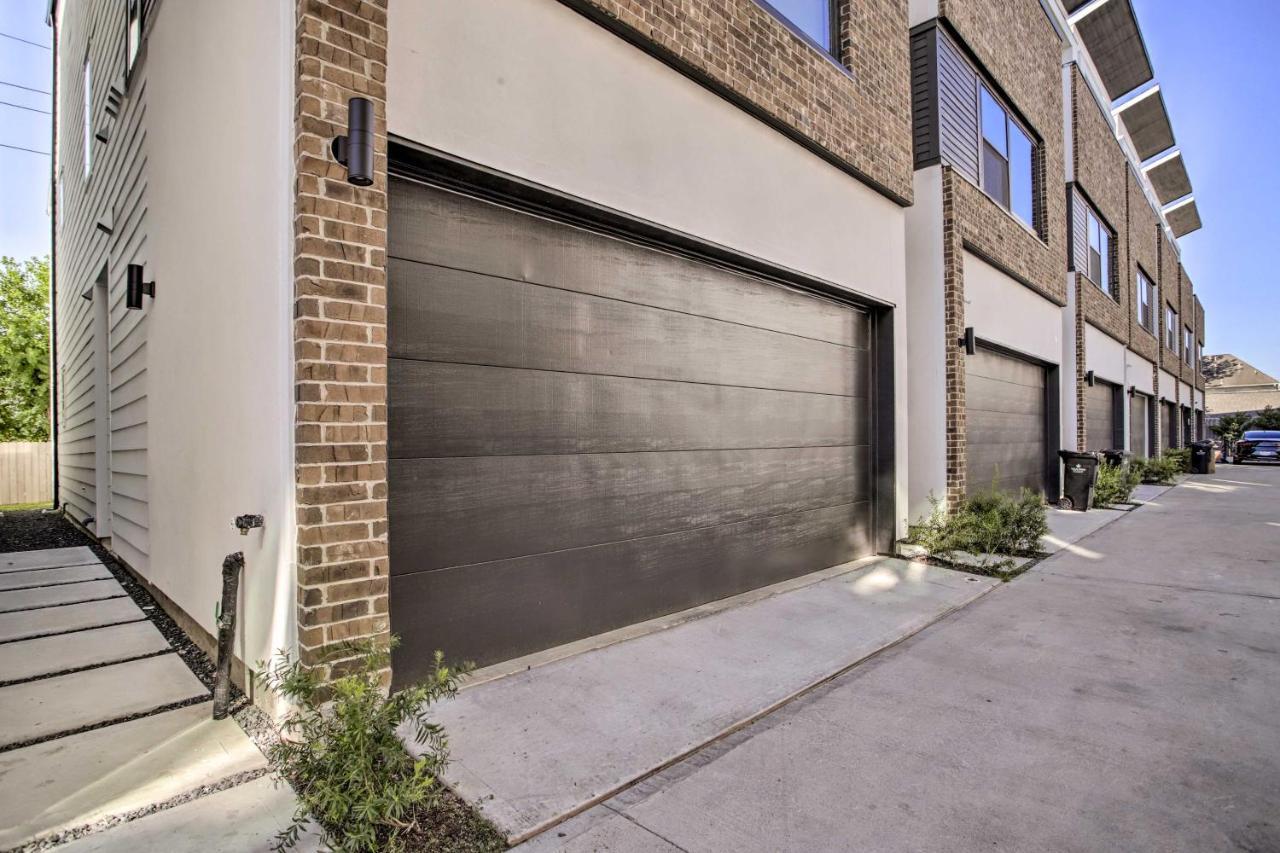 Newly-Built Luxury Galleria Area Townhome! Houston Eksteriør billede